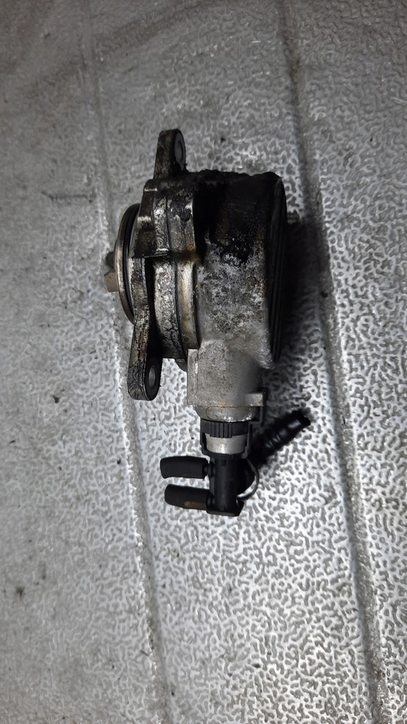 фото №2, Насос vacu renault espace iv 2.2d 05r 8200478188