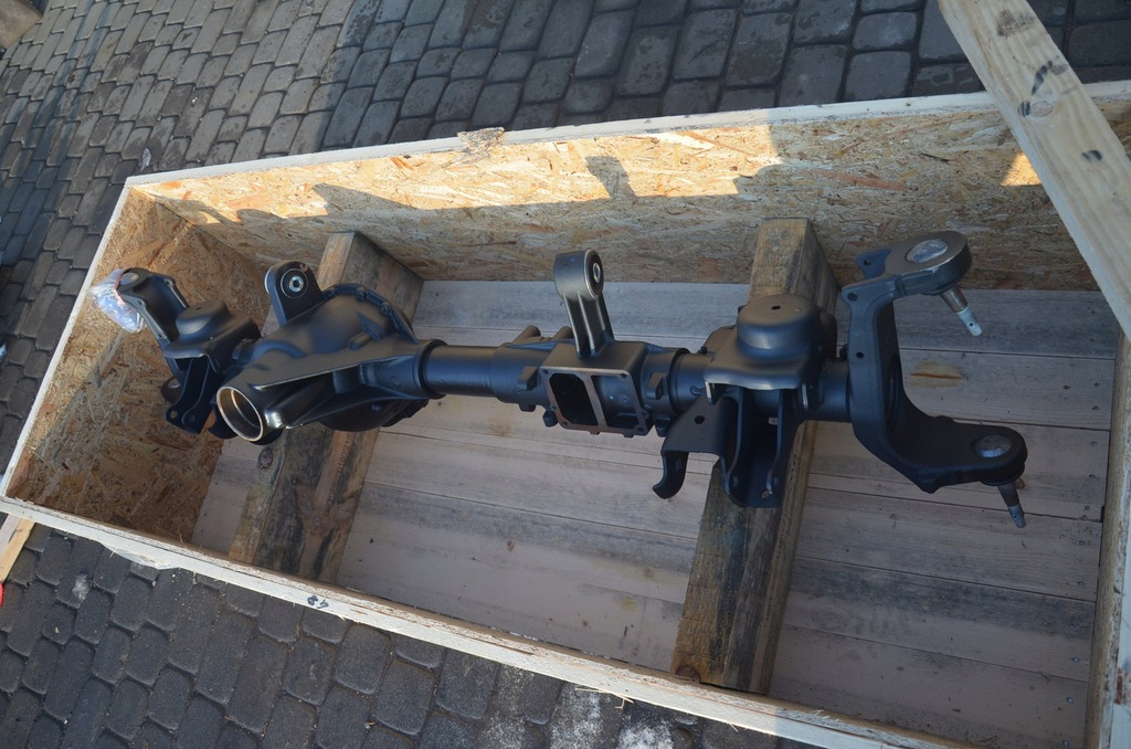 фото №11, Мост передний корпус wrangler jl sport sahara m186