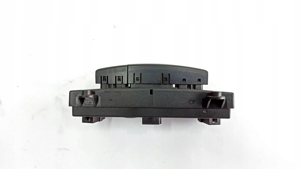 фото №9, Mercedes-benz e w211 2004 панелі керування, перемикачі