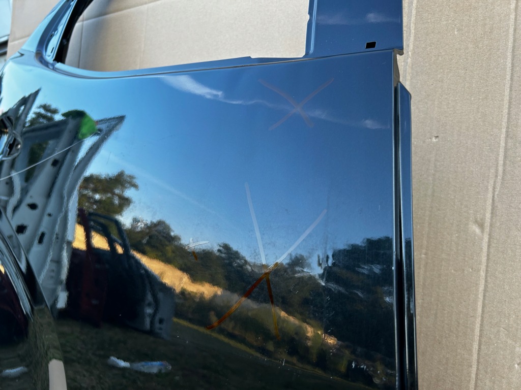 Toyota yaris iv дверь правое  задний задняя Доставка