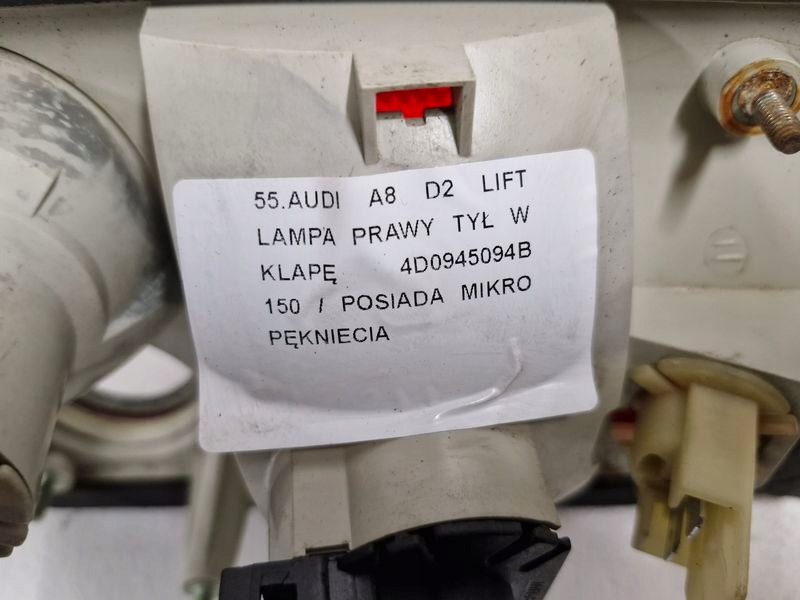 фото №10, Audi a8 d2 lift лампа правый задняя w крышка 4d0945094b