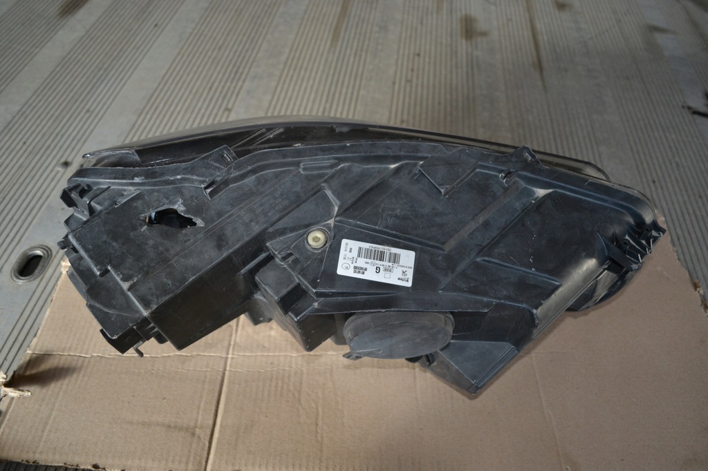 фото №7, Лампа левая фара левый перед partner iv rifter