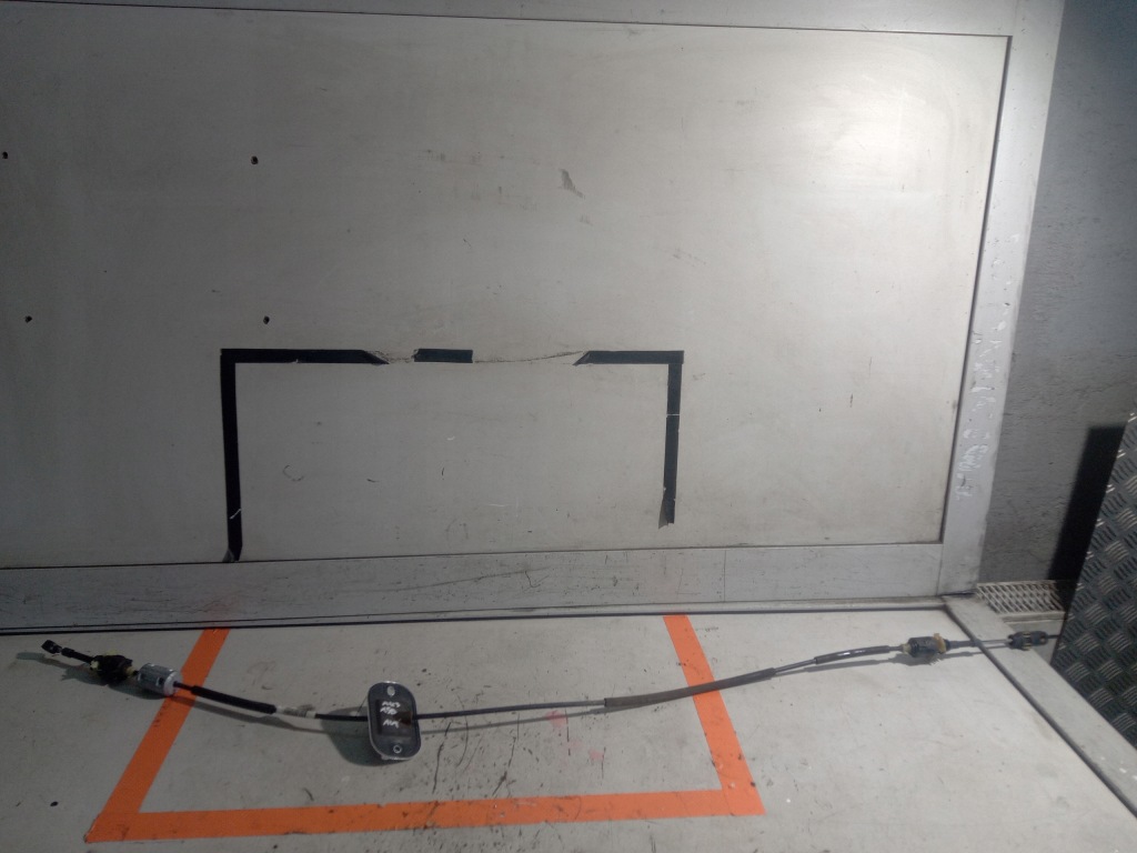 фото №1, Ford focus mk3 трос перемикання передач 1.5 d автоматична коробка передач