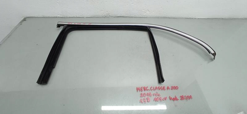 фото №1, Рамка прокладка двері скло лівий задня mercedes w177