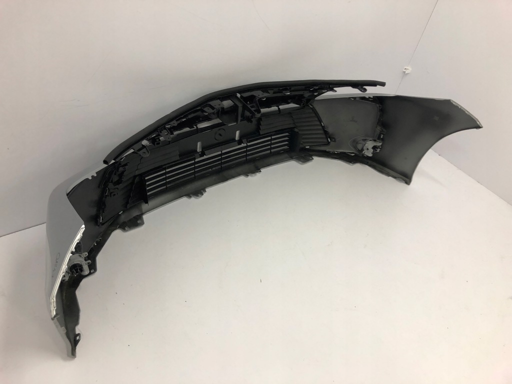 фото №5, Toyota corolla e21 sedan 2019- бампер передній