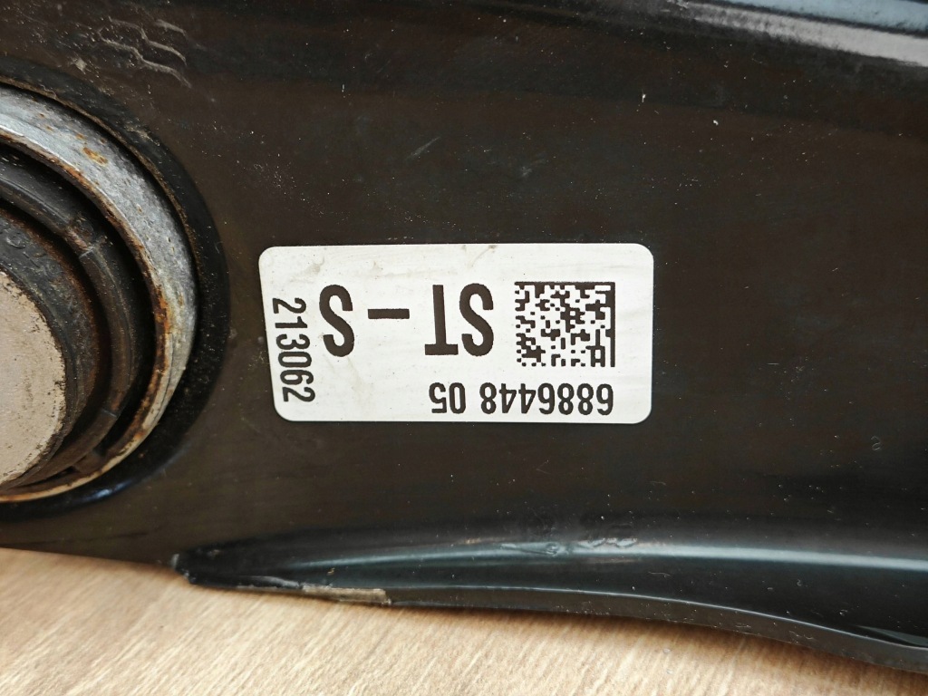 фото №8, Оригинальный рычаг поперечный задняя bmw 2.0d g26 g20 6886451 6886448 34km