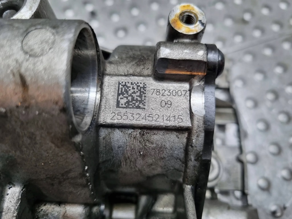 фото №7, Насос оливи 7823007 bmw 1 f20 f21 mini cooper one r 55 56 58 59 60 61 1.6d