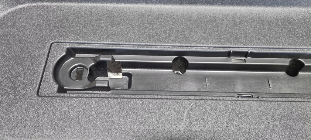 Bmw g26 i4 захист молдинг накладка оббивка кришки багажника 7487589 Ціна