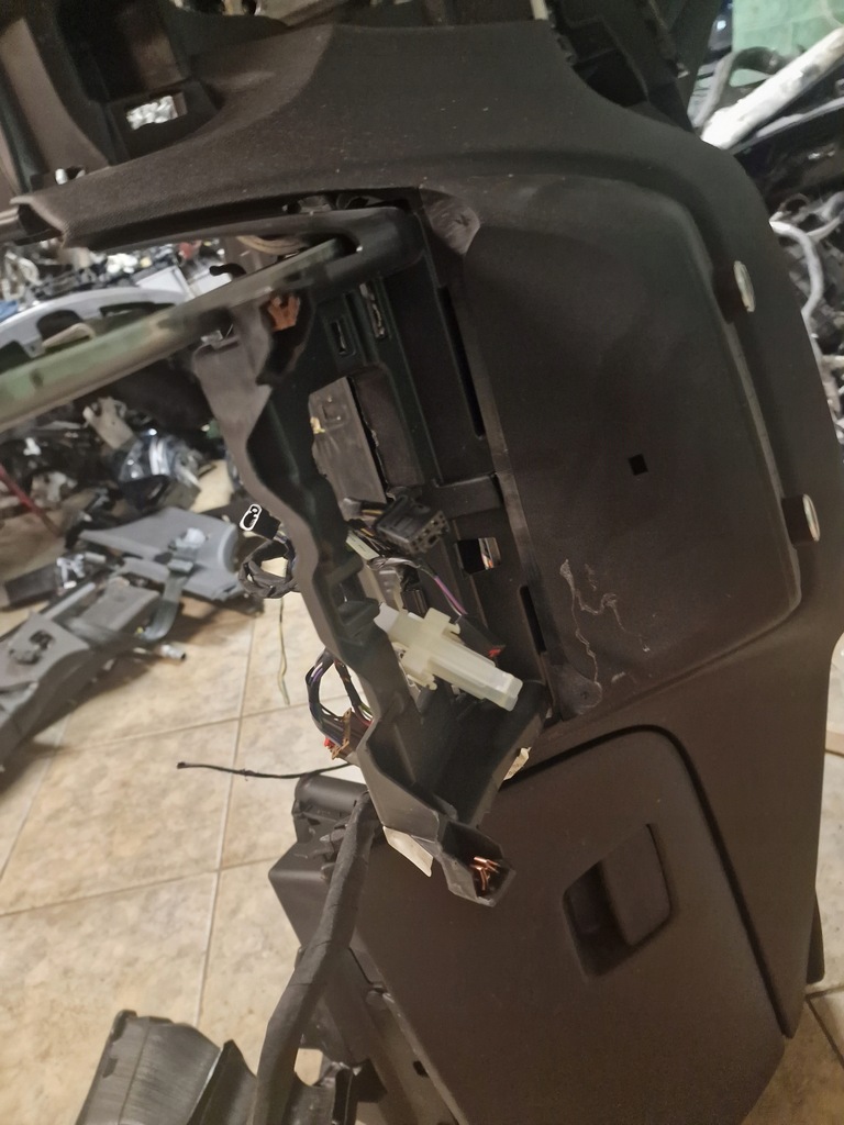 фото №8, Консоль подушка безпеки ремені подушки безпеки комплект opel crossland 2023