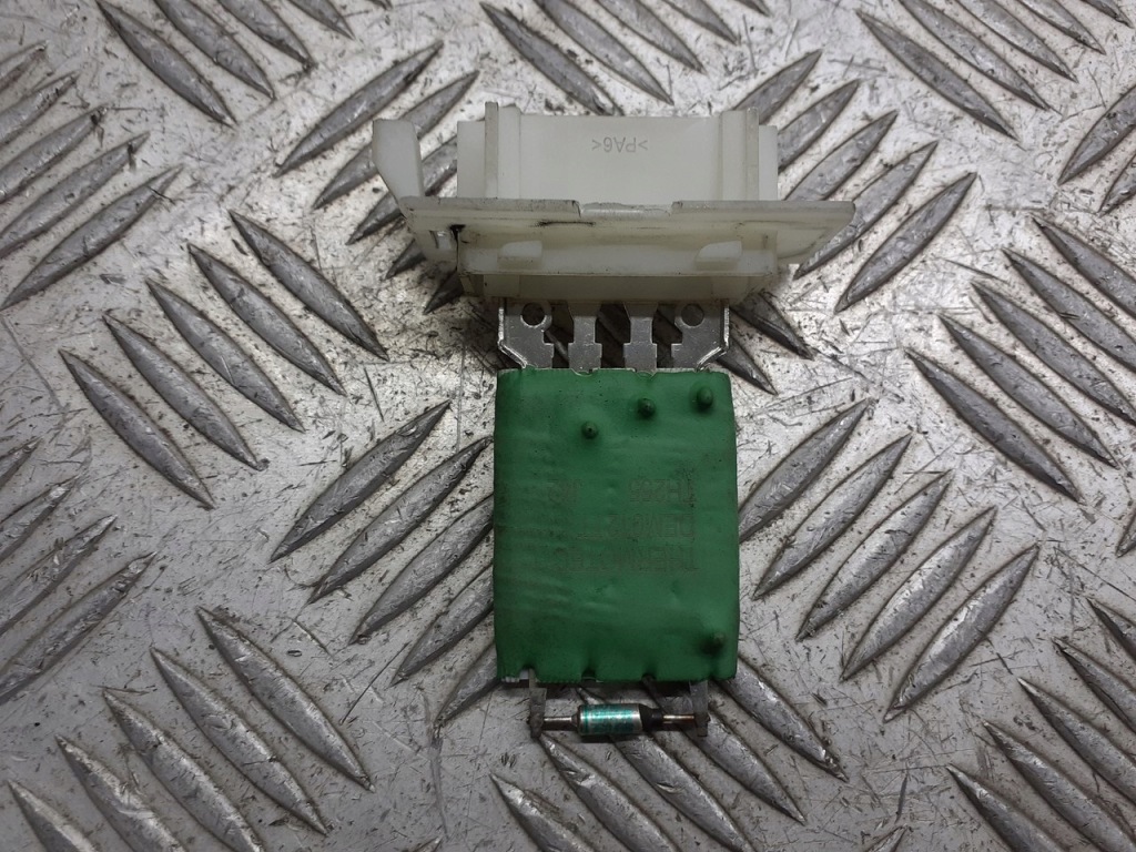 фото №1, Резистор резистор вентилятор mercedes a klasa w168 1.7 cdi