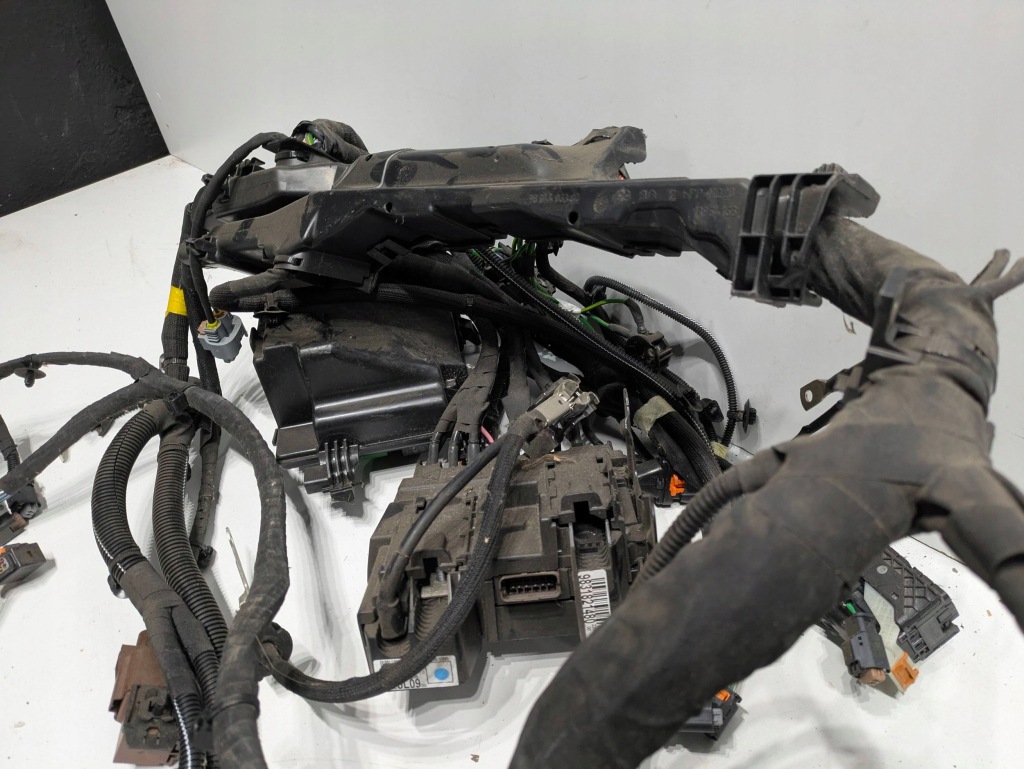 фото №8, Jumpy expert proace электропроводка жгут электрическая коробка 9804406380