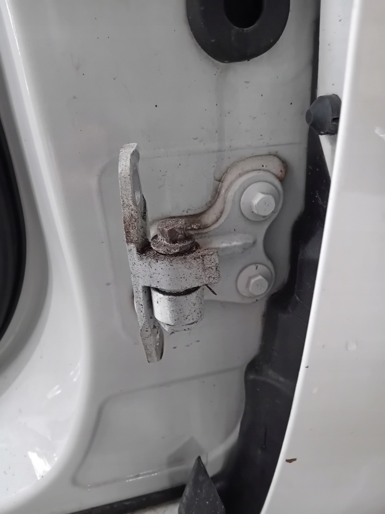 фото №8, Петлі двері правий перед volvo v60 s60 ii петля передній пара 614-46