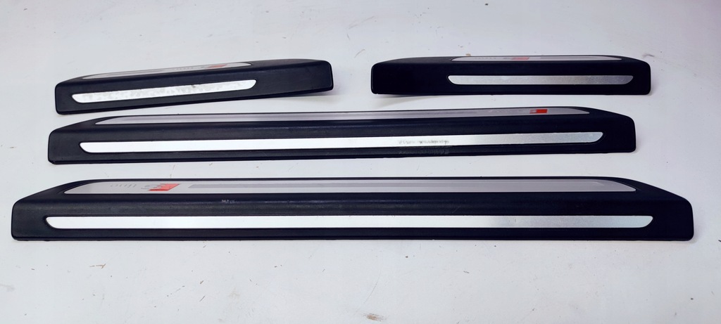 фото №9, Молдинг накладки пороговые s line audi q5 8r оригинал