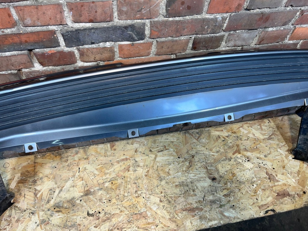 фото №9, Land rover discovery iv l319 3.0 td v6 306td бампер задняя задний pdc lrc 907