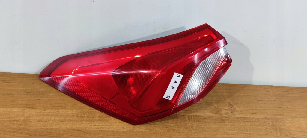 фото №1, Ford focus 4 mk4 sedan левая лампа задняя led светодиодная