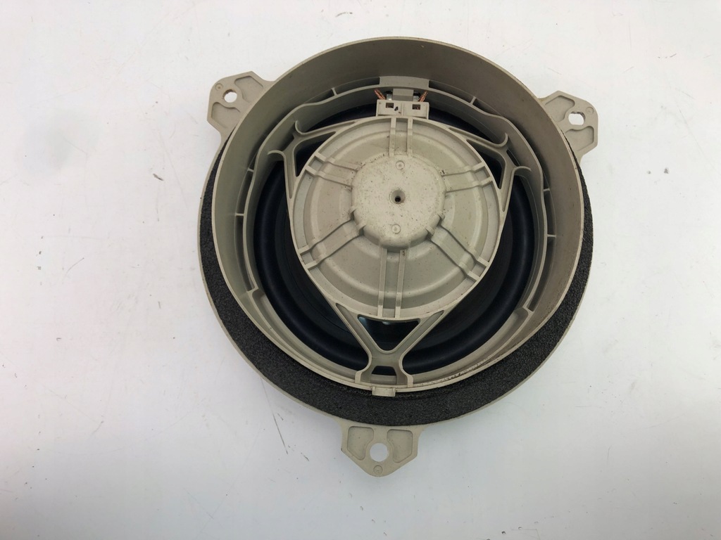 фото №5, Toyota yaris динамик дверь 86160-76080