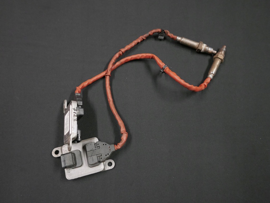 фото №1, Bmw f15 f16 f30 датчик лямбда-зонд nox 8576469