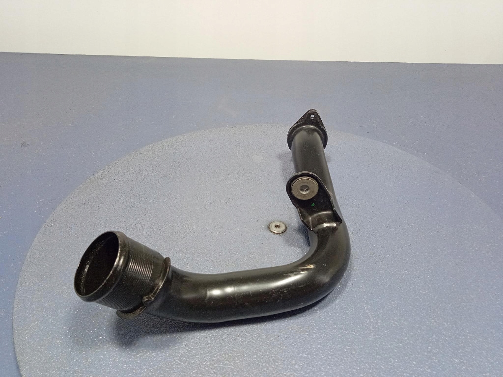 фото №1, Maserati levante 3.0 v6 430km труба шланг інтеркулер права m156e