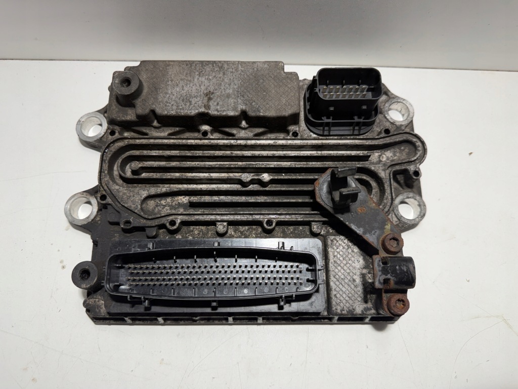 Купить Модуль блок управления бортовой компьютер acm2.1 adblue mercedes actros mp 4