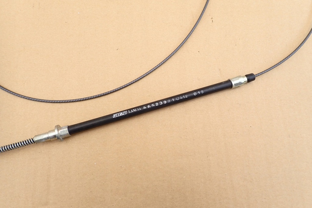 Fiat оригінальний номер 46523921 трос ручного uno 1.4 van довжина 2115/233mm Зі Шроту