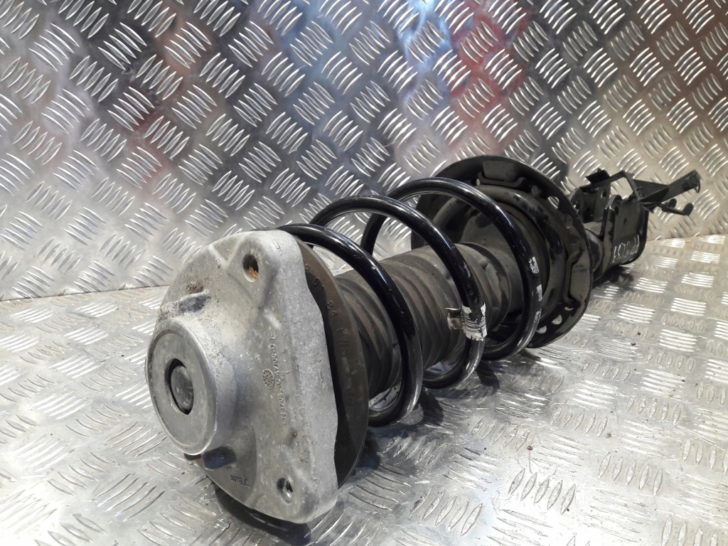 Купити Mercedes cla w117 a w176 амортизатор правий перед