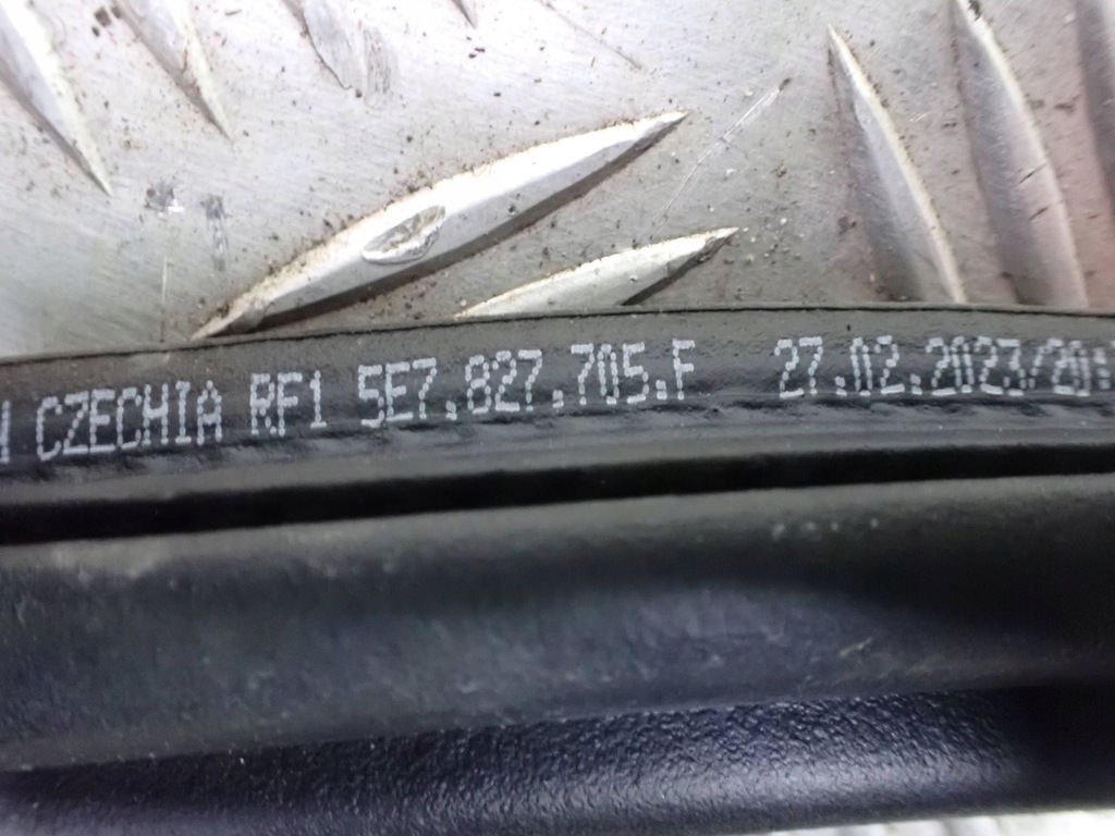 фото №6, Прокладка кришки багажника skoda octavia mk4 5e7827705f