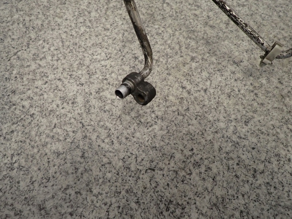 фото №5, Nissan primera w12 1.9 dci шланг кондиционера