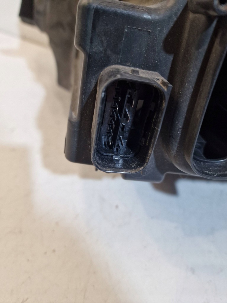 Bmw x3 x4 f25 f26 рестайлинг  lci фара правый  перед full led адаптивный 74606320 Доставка