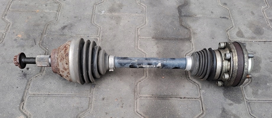 фото №1, Vw caddy 2k5 приводной вал левый перед 2k3407271b