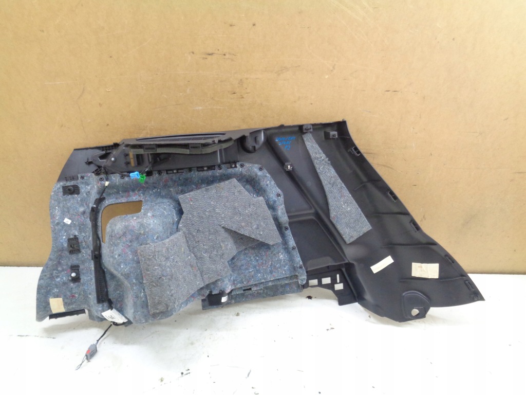 фото №3, Land rover discovery sport обшивка багажника правий