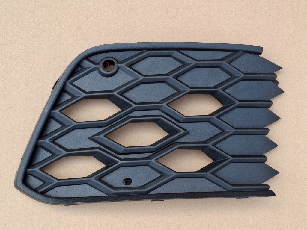 фото №11, Vw golf 8 viii gti gtd gte противотуманная фара правый led решётка бампера 5h0941700d