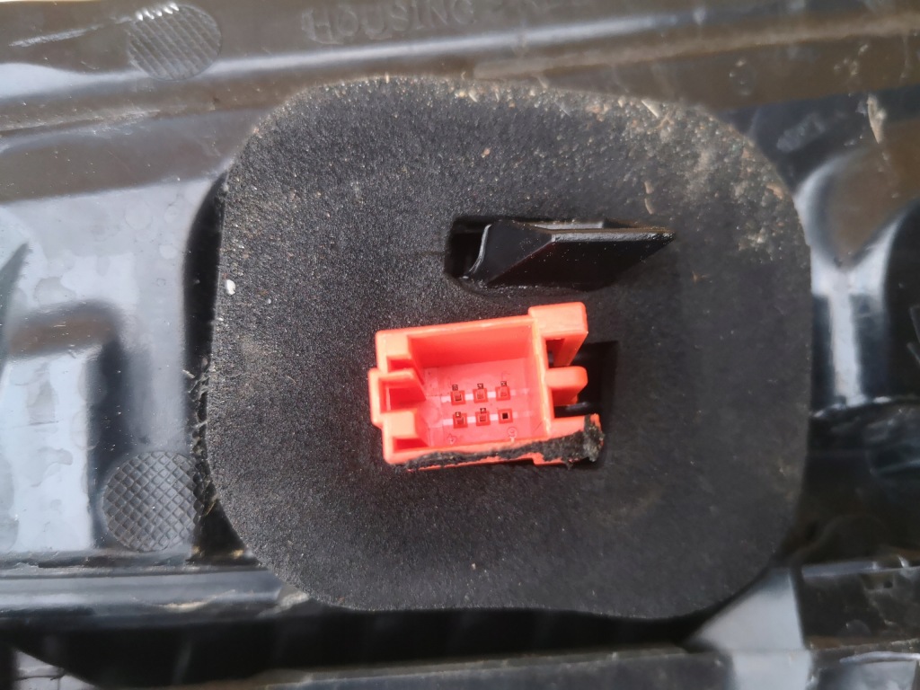 Audi q5 80a фара лівий задній full led matrix Київ