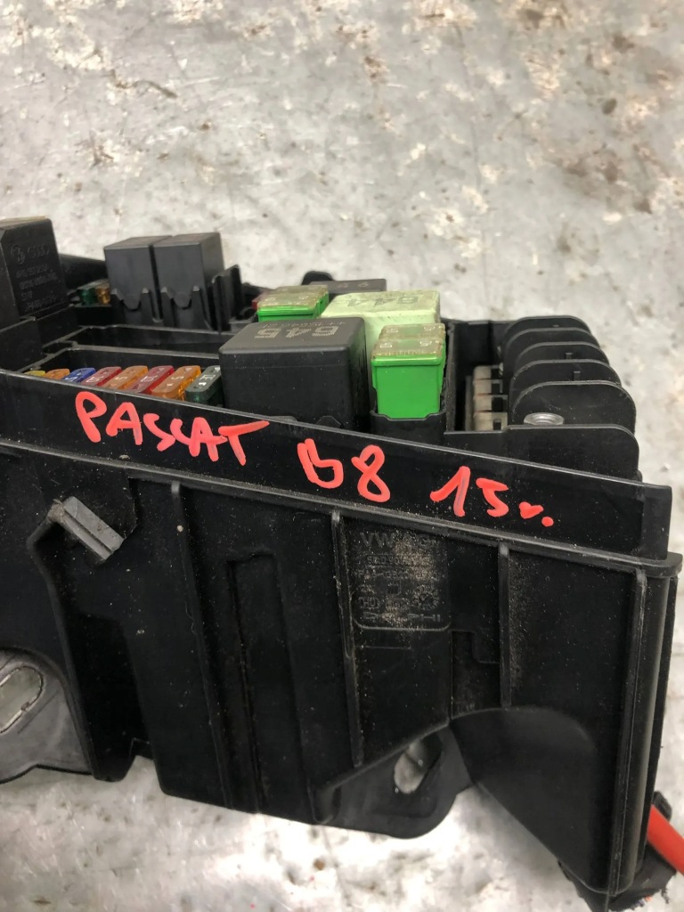 фото №5, Коробка предохранителей vw passat b8 sedan 5q0937125b