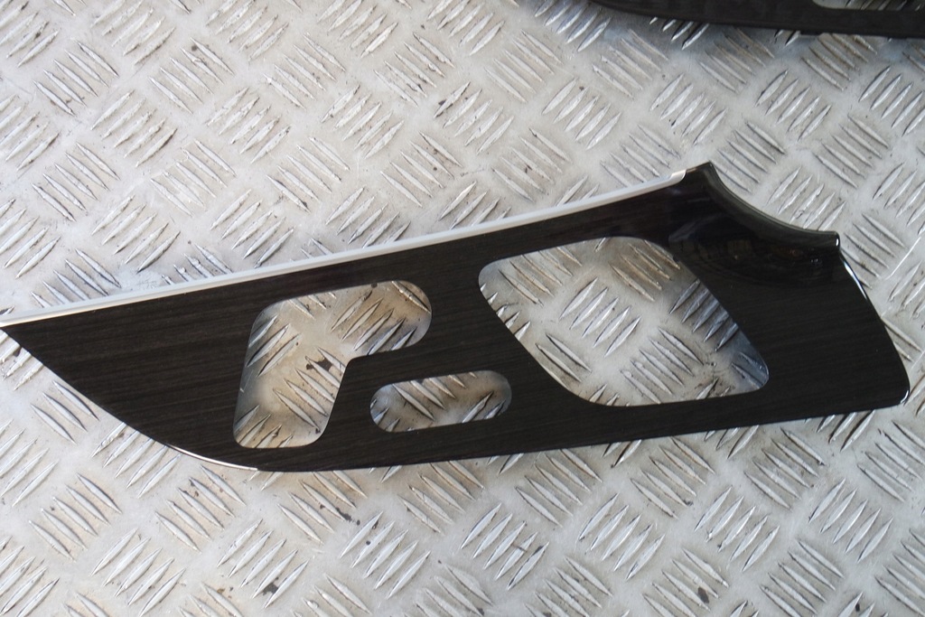 фото №7, Декори накладки декоративні внутрішнє mercedes w167 p229