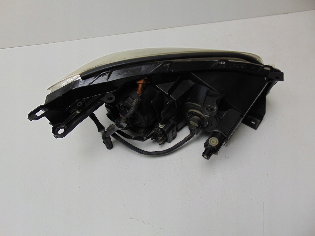 фото №7, Лампа левая перед toyota rav4 iii europa