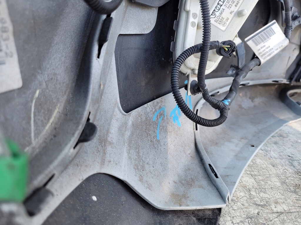 фото №13, Volvo v40 ii cross ксенон бампер перед передній