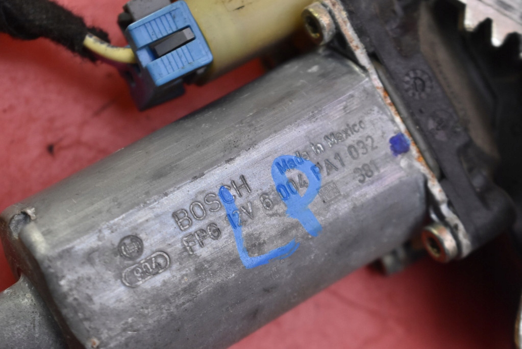 Купить Подъемник стекло левый перед eu 6004pa1032 mercedes ml w163 рестайлинг  01-05