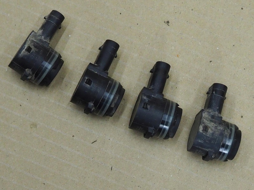 фото №14, Bmw 2 f46 датчик pdc 9283200 колір b53