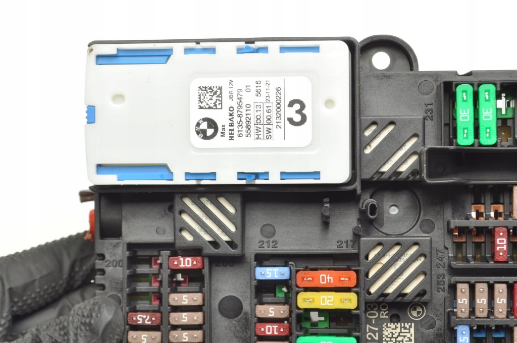 Bmw 8 g16 g30 g31 3.0 коробка предохранителей 8713127 8795479 Оригинал