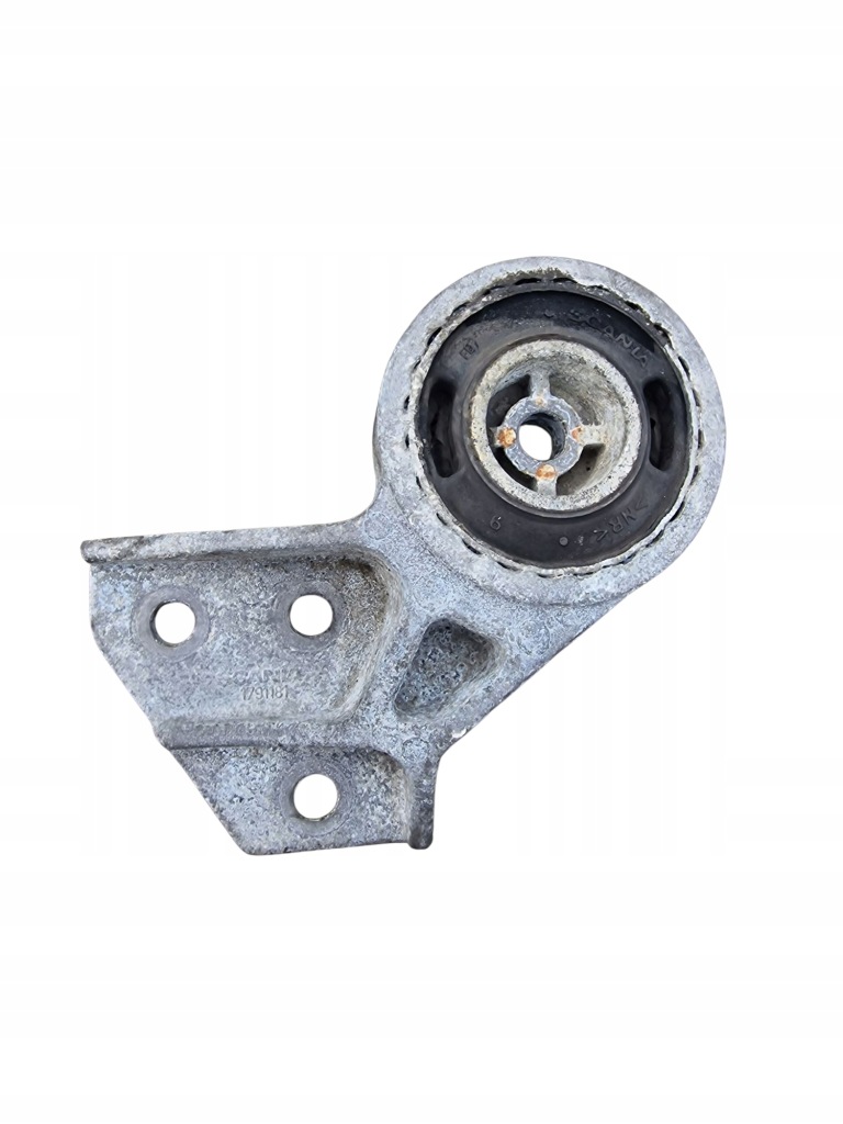 Купити Подушка кронштейн кронштейн інтеркулер радіатора scania r 1791181