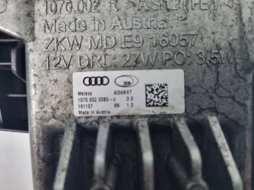 Audi q7 e tron led drl противотуманная фара правый 4m094105605s Оригинал