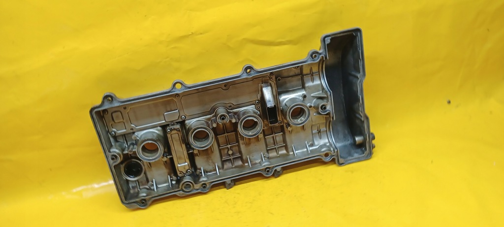 фото №9, Крышка клапанов mazda 626 1,8b dohc