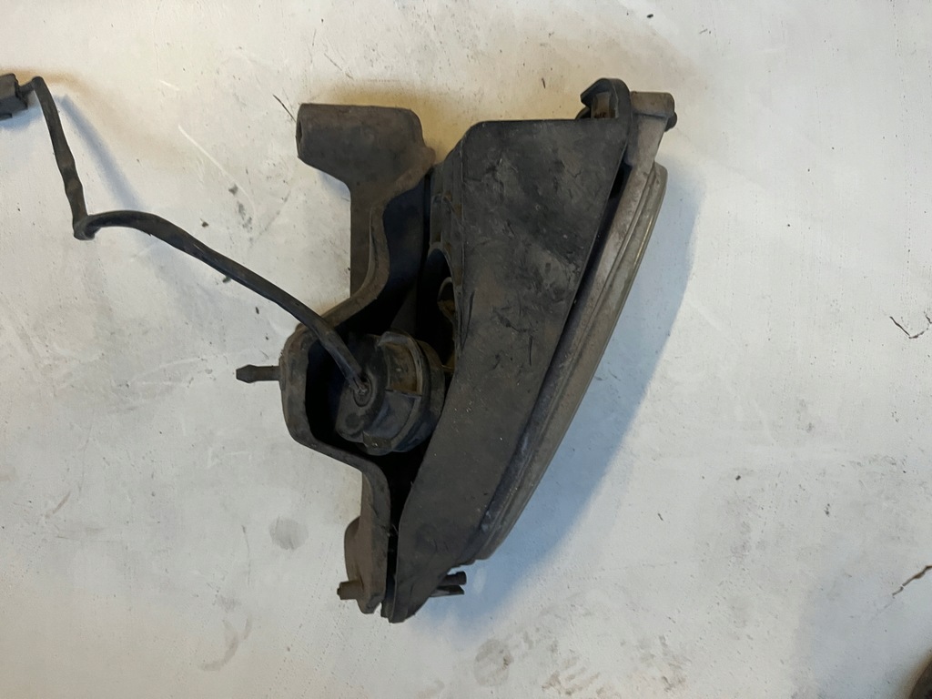 фото №2, Протитуманна фара do mazdy xedos