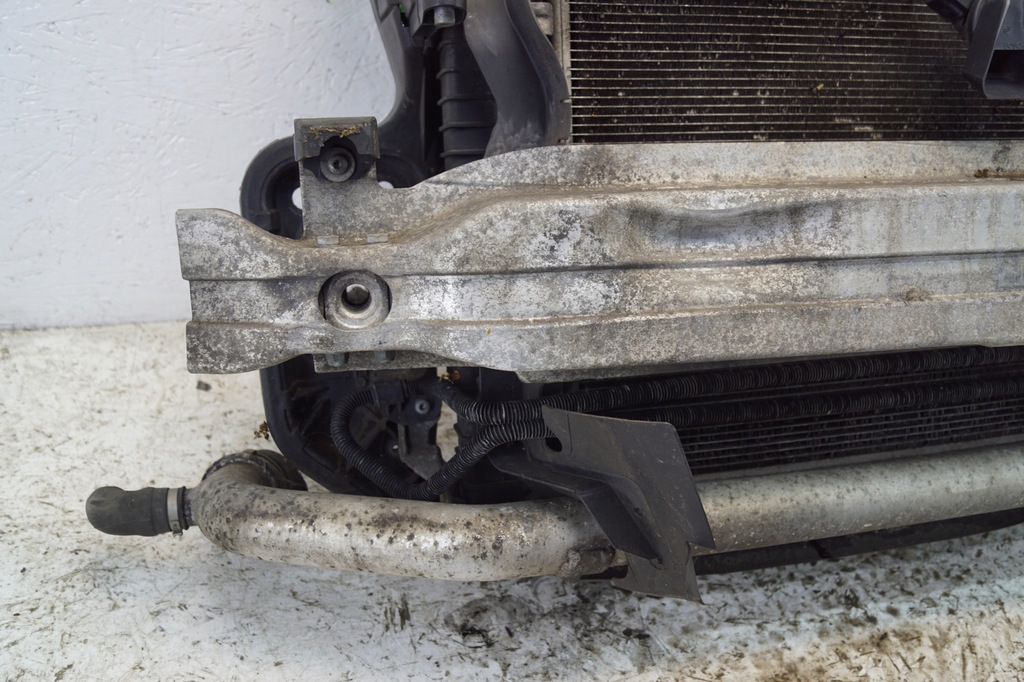 фото №5, Pas передний радиатор audi a6 c6 2.0 tdi автоматическая коробка передач