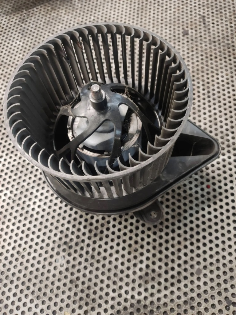 фото №2, Вентилятор обдув mercedes sprinter w901 tg26