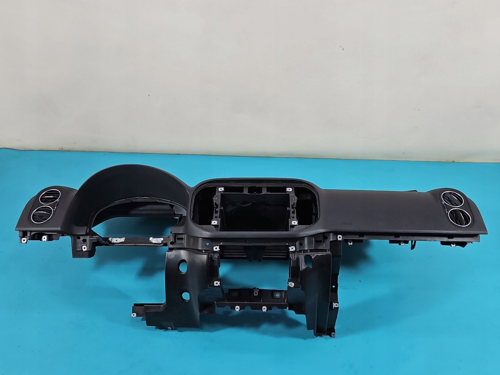 фото №1, Панель приладів консоль подушка vw golf v plus europa