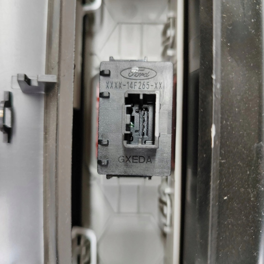 фото №7, Ford mustang mach-e 2022 світло сидіння передній