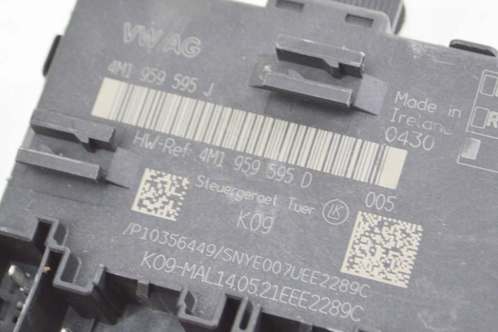 фото №7, Audi q8 задние правое дверь блок управляющий 4m1959595d 4m1959595j 3.0 hyb