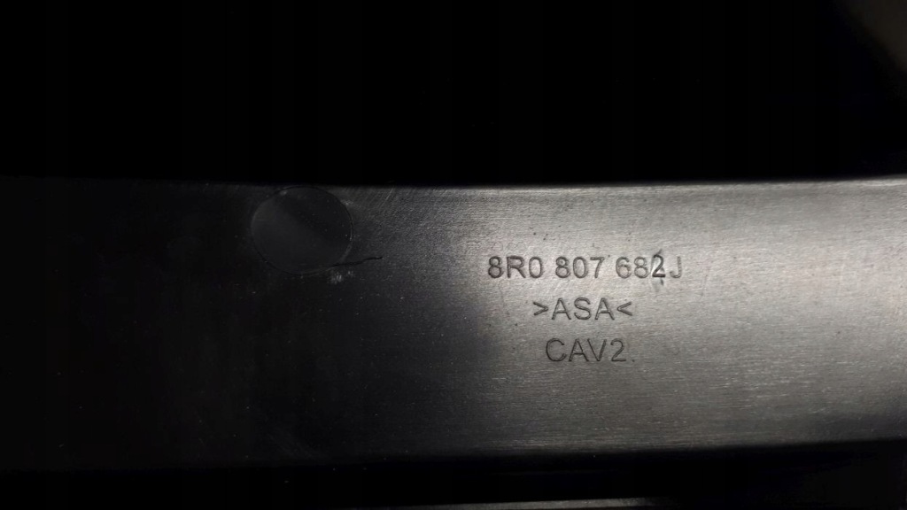 фото №9, Audi q5 решітка бампера права перед