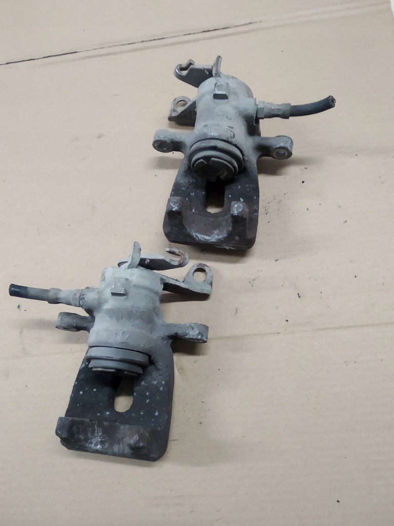 фото №3, Суппорт правый задний правый задняя alfa romeo 147